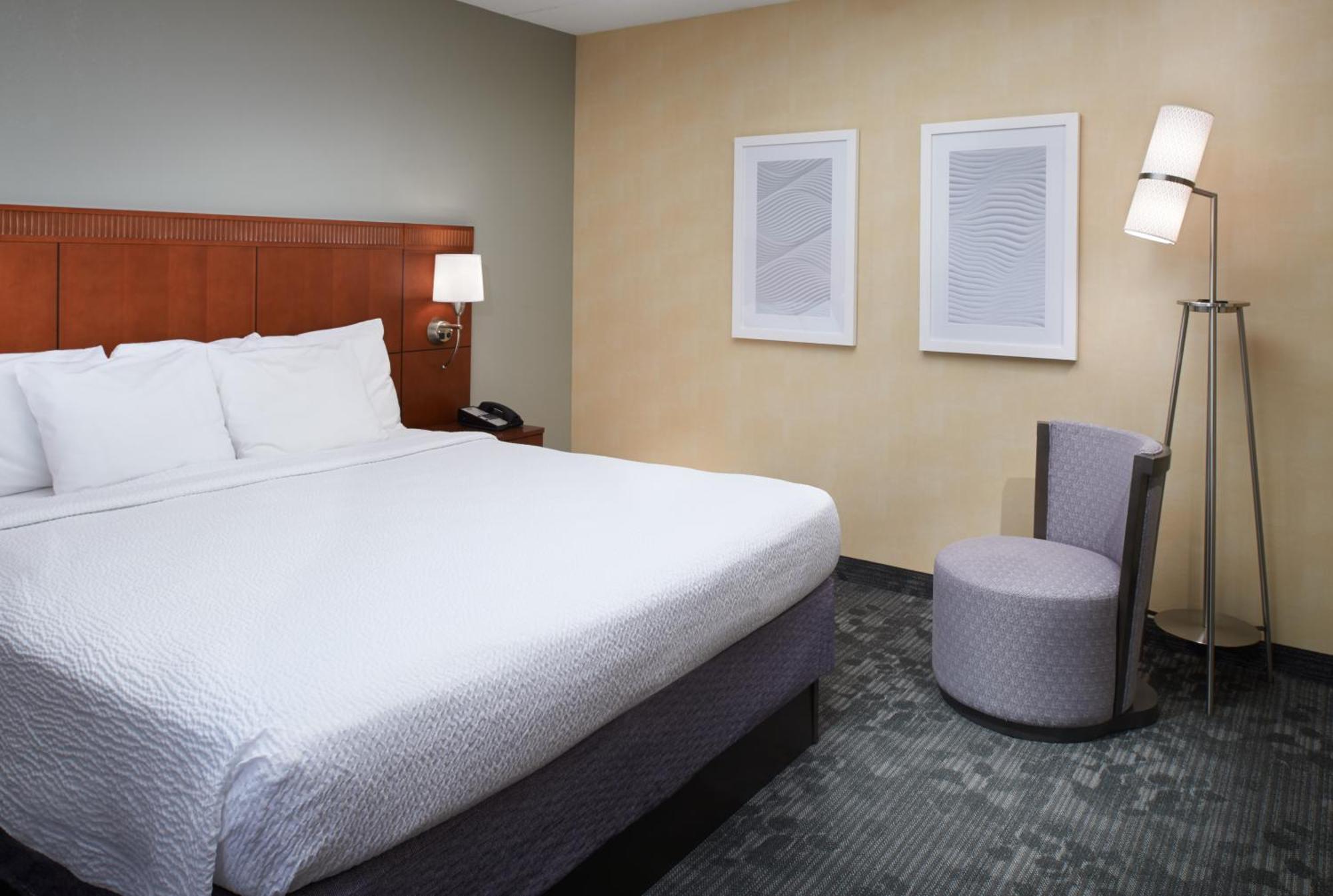 Courtyard By Marriott